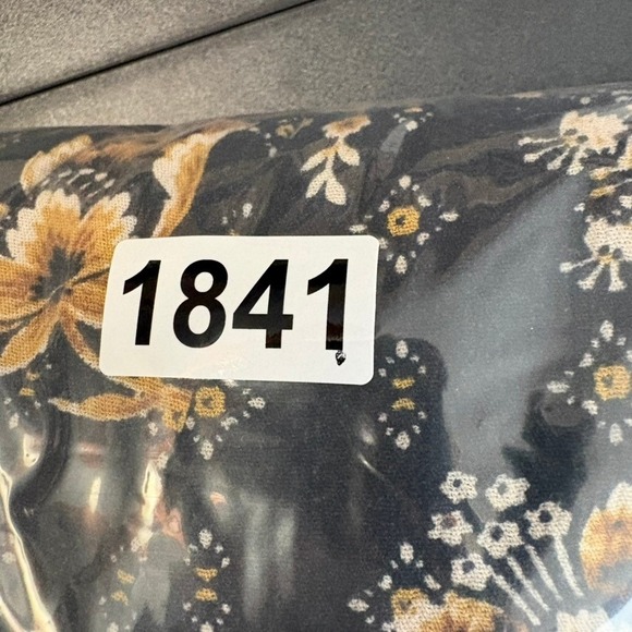 Torrid Black Floral Smocked V Neck Long Sleeve Midi Dress Size 2X Romantic - Picture 8 of 8